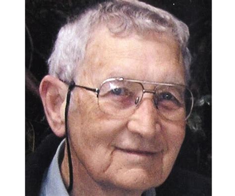 Tyler morning paper obituaries. Info. Mr. Douglas O’Neal Hogue. TYLER — Douglas O’Neal Hogue was born February 22, 1933, in El Dorado, Arkansas and passed away January 16, 2022, at home in Tyler. Neal married Charlene ... 