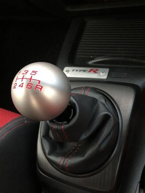 Type R Gear Knob - I.C.E./Electronics/Interior - NZHondas.com