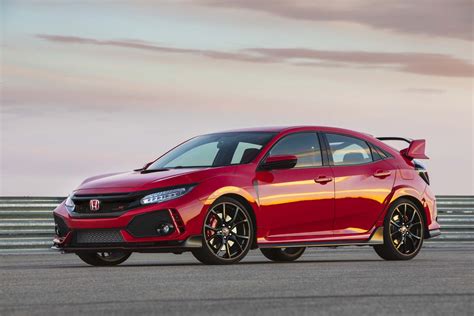 Type r honda civic. Now the Honda Civic Type R Prototype is showing us a glimpse into the future, revealing where the 10th generation Civic is headed next year. The Prototype has a ... 