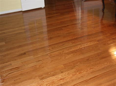 Types of Hardwood Flooring Finishes: A Comprehensive Guide