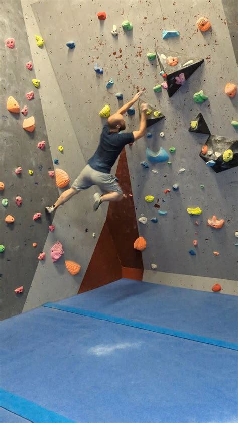 Types of dynos climbing.  Definition: A dyno is a dynamic movement Have you ...