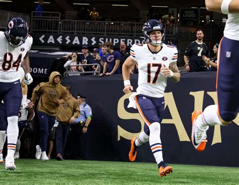 Tyson Bagent will start at QB for the Chicago Bears on Thursday with Justin Fields listed as doubtful