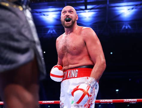 Tyson Fury retains heavyweight title with brutal KO of Dillian Whyte …