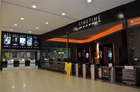 Uşak Özdilek Cinetime Sinema Salonu . 