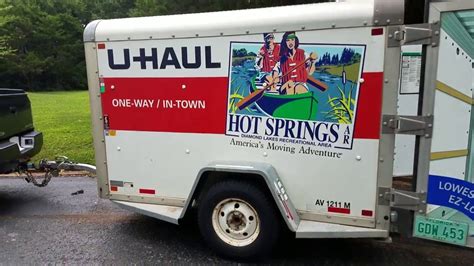It's an effortless process to hook up a U-Haul trailer. You can do it yourself! VIEW YOUR USERS GUIDEhttps://www.uhaul.com/Trailers/?utm_c...RESERVE YOUR TRA.... 