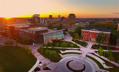 U of akron. Our students come from 46 states and dozens of countries worldwide. Akron has it all — museums, music, sports venues and Fortune 500 companies. At UA, we make it simple to become a Zip! Learn about The … 