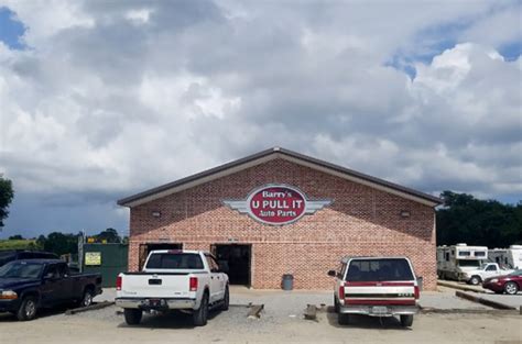 UAPI “U-Pull-It” Auto Parts is located at 7000 W New Boston Rd in Texarkana, Texas 75501. UAPI “U-Pull-It” Auto Parts can be contacted via phone at 903-280-7090 for pricing, hours and directions.
