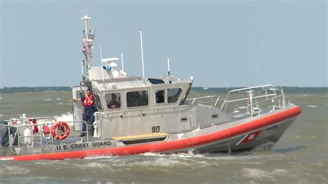 U.S. Coast Guard looking for person who fell overboard near Long Beach 