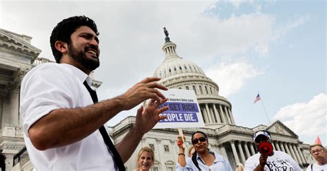 U.S. Rep. Greg Casar stages “thirst strike” to advocate for federally mandated water breaks in extreme heat