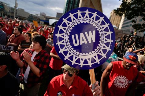 UAW strike displays tensions between Biden’s goals of tackling climate change and supporting unions