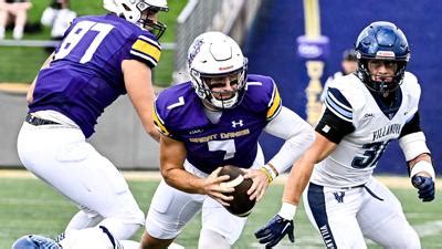 UAlbany's Poffenbarger growing as Great Danes' QB 1