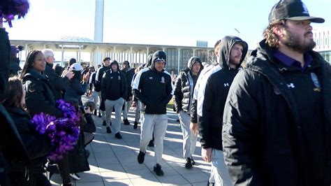 UAlbany football treated to send-off on campus prior to departure for South Dakota