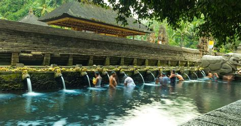 Ubud: Holy Water Temple, Volcano View, Rice Terrace, MonkeyForest - balustradellc