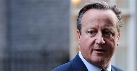 UK’s David Cameron slaps travel bans on ‘extremist’ Israeli settlers