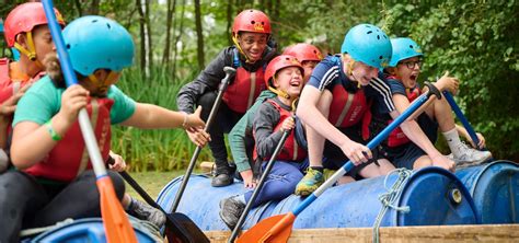 UK School Trips & Tours 2026/27 - Halsbury Travel - balustradellc