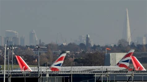 UK air traffic control says ‘technical issue’ affecting flights on a busy travel day