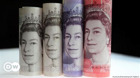 UK coins and banknotes face queen-to-king renewal