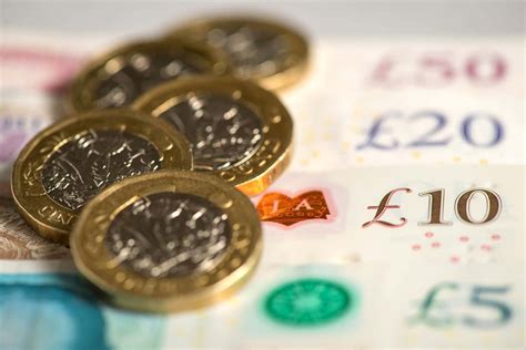 UK inflation falls sharply in November, boosting BoE rate cut hopes