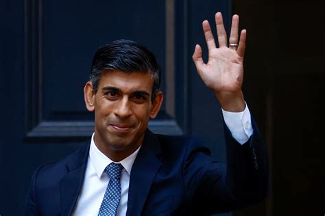 UK leader Rishi Sunak fires interior minister who accused police of being too lenient with pro-Palestinian protesters