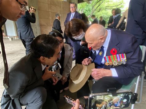 UK veteran who fought against Japan in World War II visits Tokyo’s national cemetery