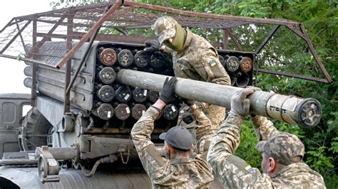 Ukraine-Russia: Latest news about the invasion and conflict - CBS News - raincitystudios.com