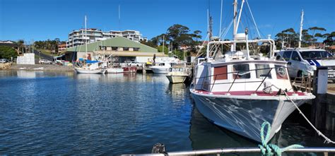 ULLADULLA FISHERMEN