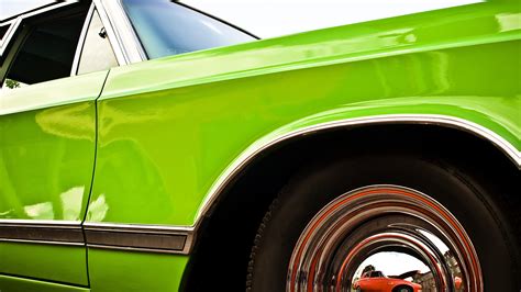 Ultra-Wealthy Investing Custom-Built Cars - balustradellc