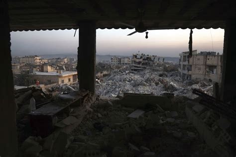 UN inquiry commission: Quake aid was slow to reach Syria