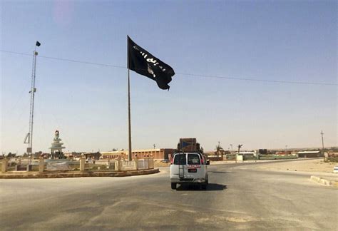 UN investigators compiling evidence on chemical weapons use by Islamic State extremists in Iraq
