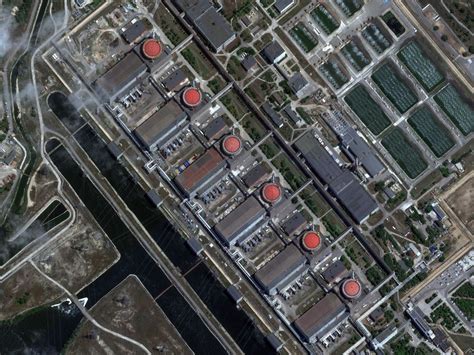 UN nuclear agency pushes for access to Zaporizhzhia plant roof after reports of Russian explosives