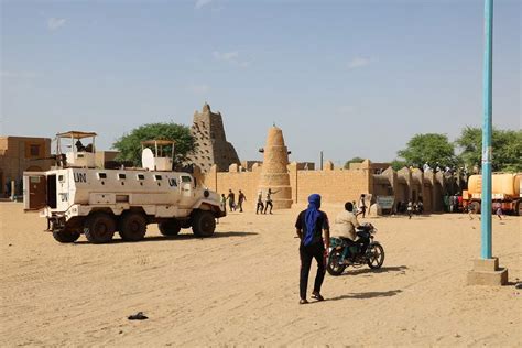 UN votes to end its peacekeeping mission in Mali as demanded by the country’s military junta