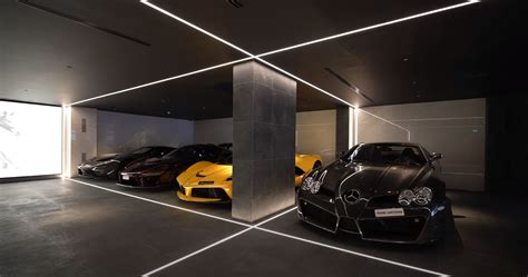 Unbelievable Mansion With Rooftop Views and Underground Garage - balustradellc