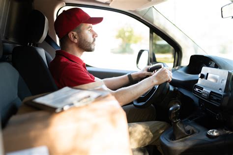 Understanding Courier Service Licensing Needs - balustradellc