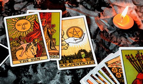 Understanding the Role of Tarot in Divination - balustradellc