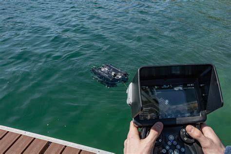 Understanding Underwater Navigation Techniques - raincitystudios.com