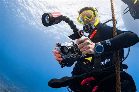 UNDERWATER PHOTOGRAPHY, DIVE TRAVEL, … - raincitystudios.com