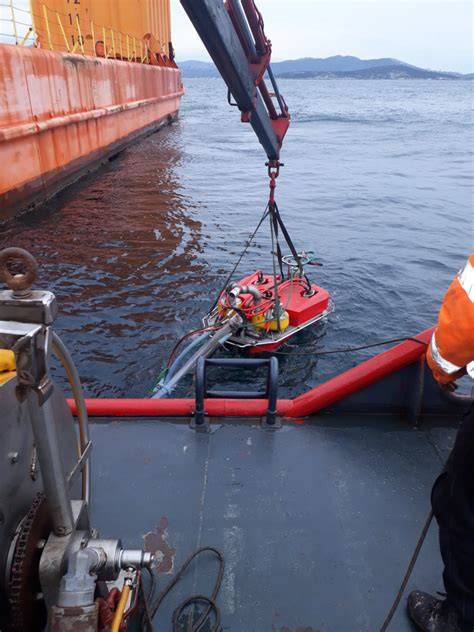 Underwater Port Services - Diving Status - raincitystudios.com