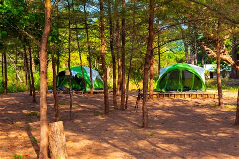 Unique Thailand camping experiences - Koh Ra beach Camp - balustradellc
