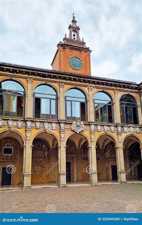 University Of Bologna Historic Campus Italy Courtyard - wintechmobiles.com