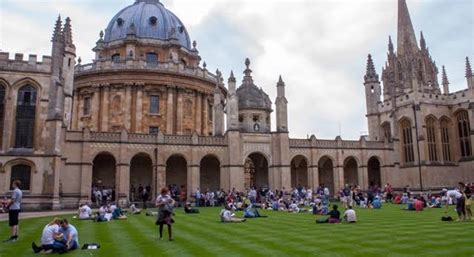 University of Oxford, universitas tertua Inggris menerima ... - KONTAN - wintechmobiles.com