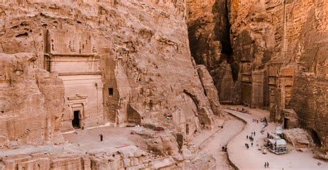 Unlock the Past: Archaeological Travel Adventures to Ancient Ruins - balustradellc