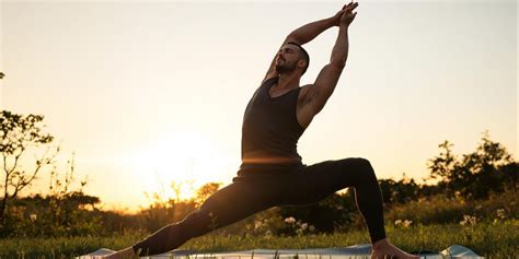 Unlocking Strength and Flexibility: A Guide to Yoga for Men - balustradellc