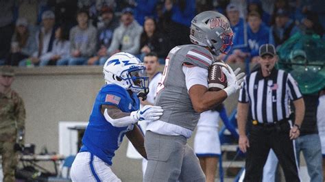 UNLV shuts out Air Force in 2nd half, takes Mountain West lead with 31-27 win