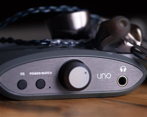 Uno: Pocket-Sized Desktop DAC with Tailored EQ Modes - balustradellc