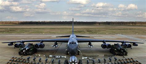 US Bring Nuclear Bombers To The UK, Despite British Concerns