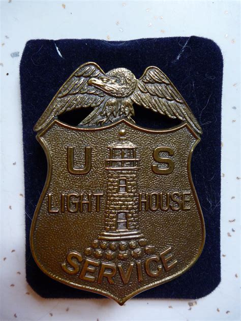 US lighthouse badge pin vintage collectible old light house service ... - balustradellc