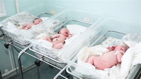 US births in 2022 didn’t return to pre-pandemic levels