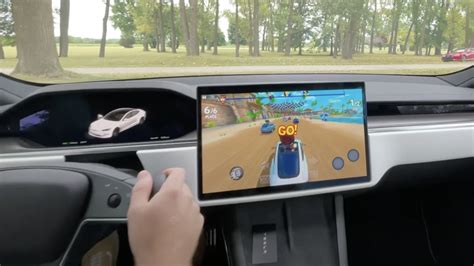 US ends probe into Tesla allowing video games while vehicles are moving, says feature was disabled