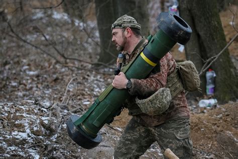 US lawmakers target Pentagon plan to ramp up missile production for Ukraine