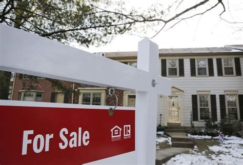 US new-home sales fall for first time since February
